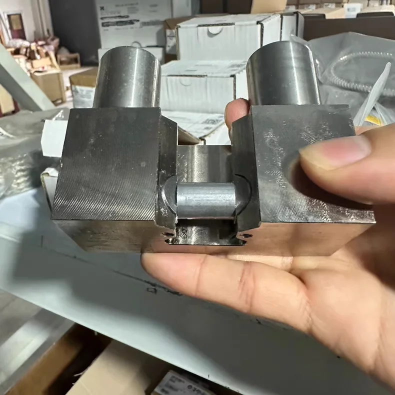

MKS3005AK Clamping Element MKS3005 Series Industrial Clamp