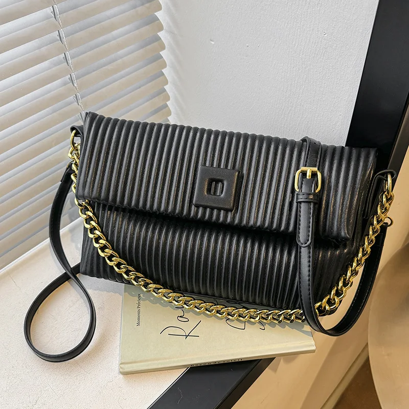 

New High End Vertical Stripes All-match Underarm Bags Korean Popular Soft Multi-function Women Shoulder Pack Chains Leisure Bag