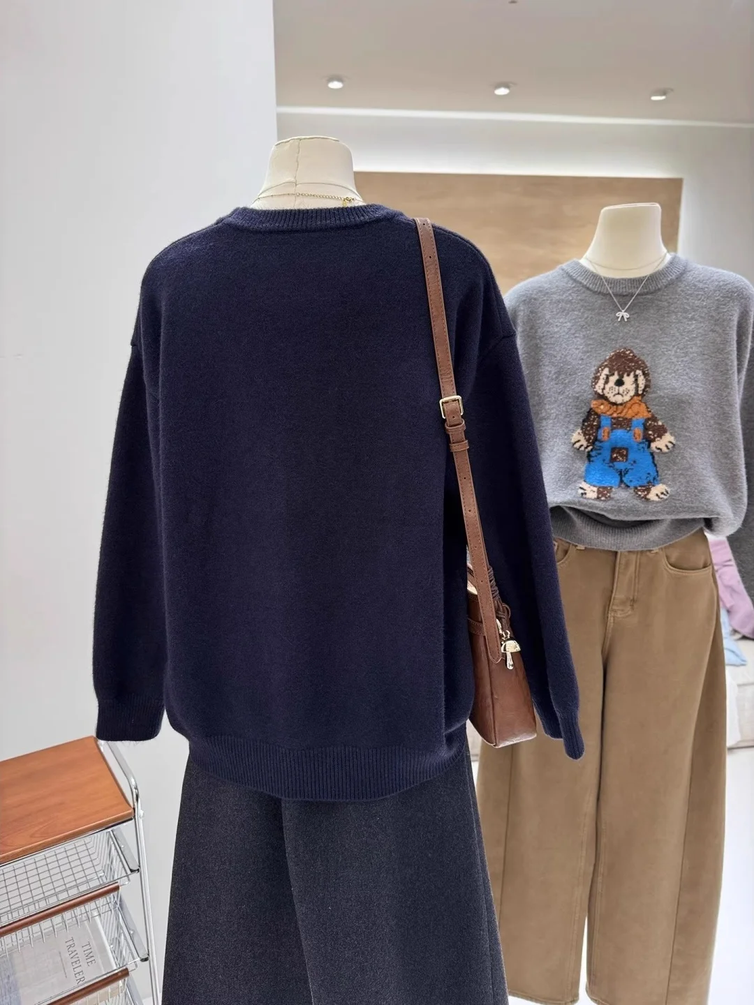 Suéter Festivo de Punto Color Vino Tinto, Cuello Redondo, Manga Larga, Top de Mujer con Lazo ande, Ropa Cálida de Moda para...