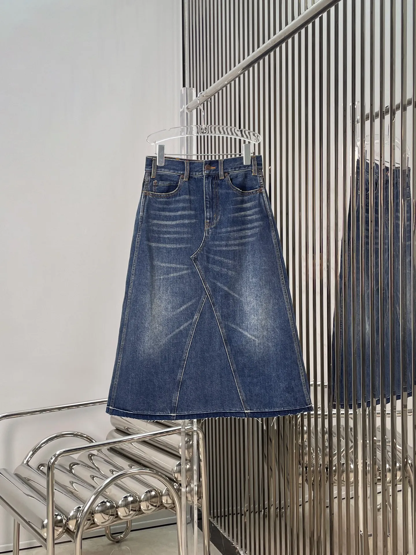 

Washed Vintage High Waist A-Line Denim Skirt Women's Casual Style Fashionable Versatile Elegant Atmosphere