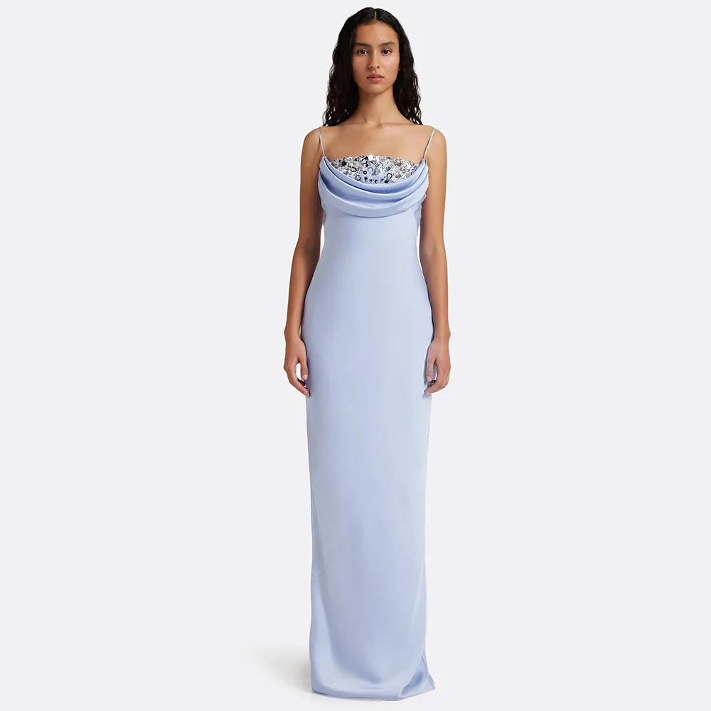2026 Elegante Partykleider für Damen: Satin-Abendkleid in Himmelblau, trägerlos, mit Strass und Raffungen, langes Damen-Partykleid