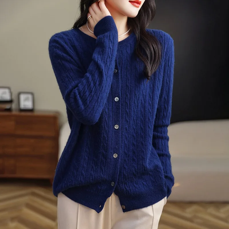 2024 Winter New Vintage Round-Neck Knit Cardigan for Women - Loose Versatile Cabled Knit Sweater for Layering