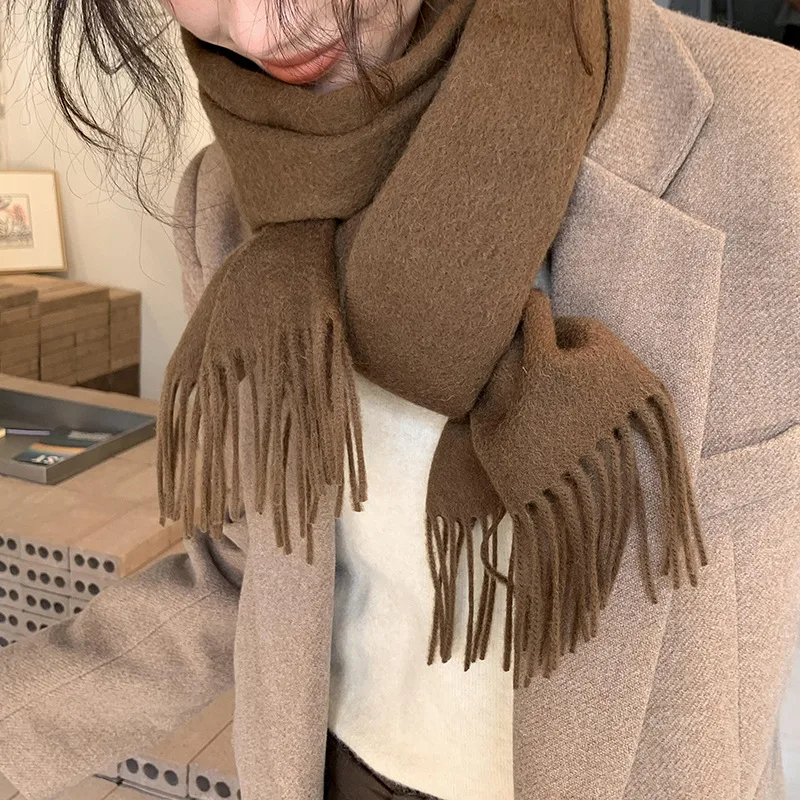 New Ponchos For Women Scarf Mature Elegant Cashmere Shawl Windproof and Warm Women\'s Scarf Winter Shawls For Women Luxury