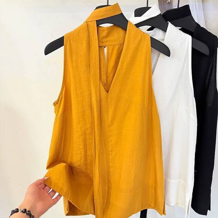 

Летняя женская свободная блузка без рукавов с V-образным вырезом 2026 года: универсальный стиль, повседневная одежда, полиэстер, комфорт, мода для города