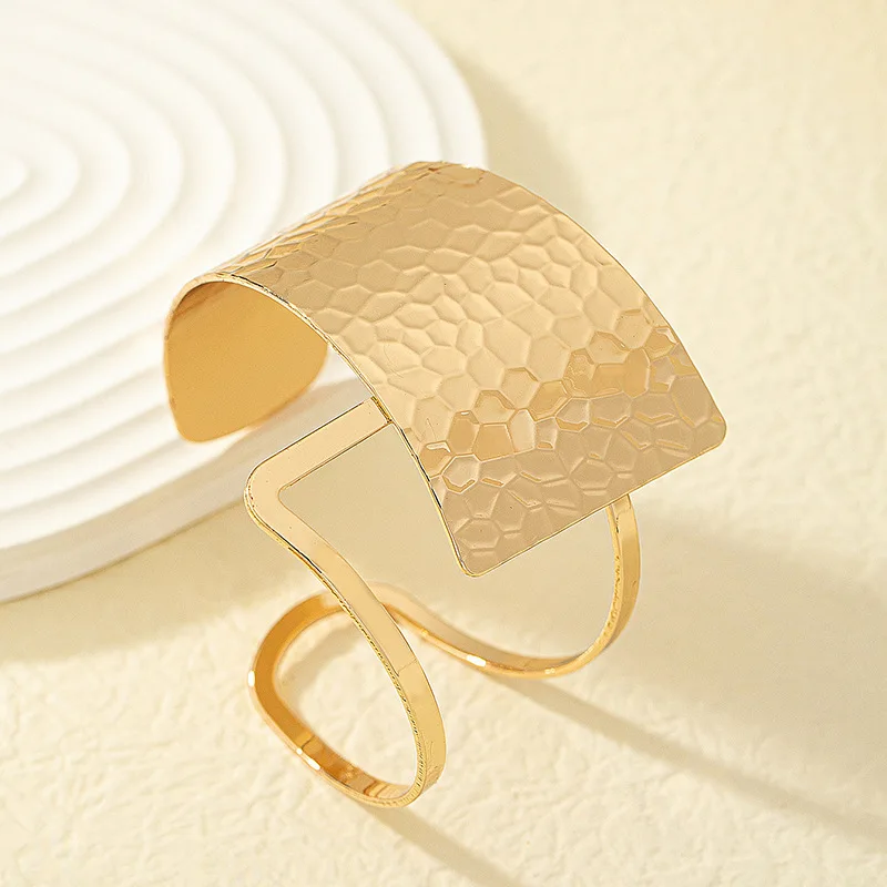 Minimalist Geometric Exaggerated Opening Metal Bracelet For Women Holiday Party Gift Fashion Jewelry DB009 image 5