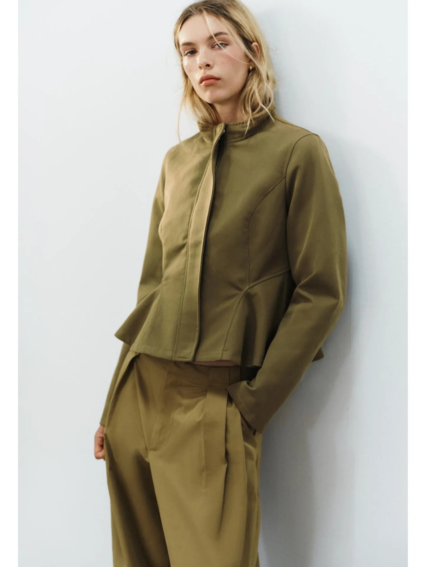 Autumn New Women's Jacket Zipper Stand Collar Nine Points Short Skirt Style Hem Button Outerwear Casual Slim Fit Polyester