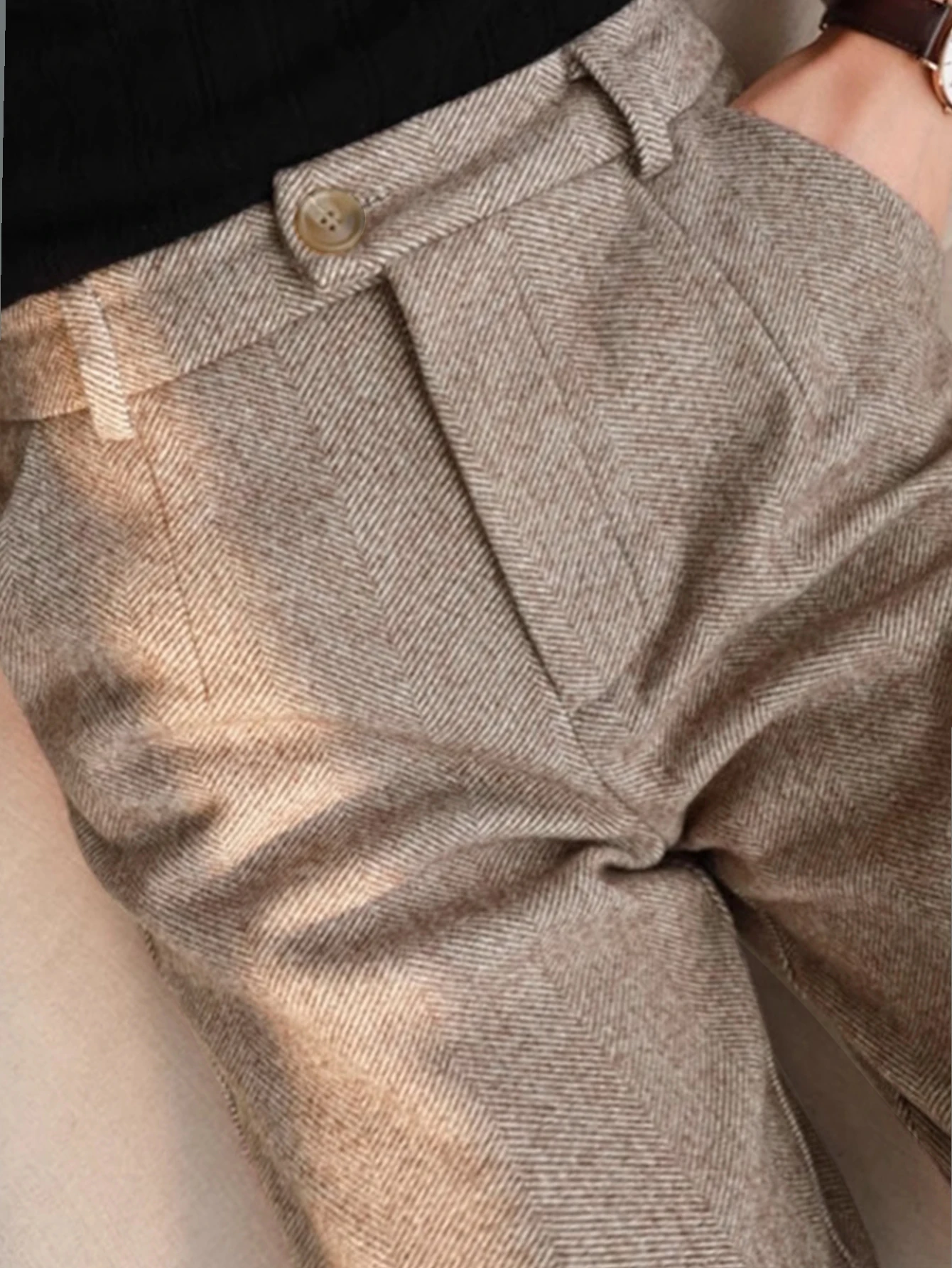 

Новые элегантные итальянские брюки из неаполитанской ткани с пуговицами, плиссировкой и высокой талией, прямого кроя, для мужского костюма.