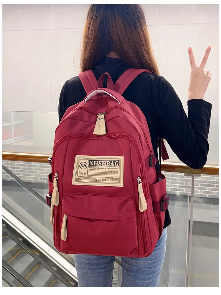 Unisex Large-Capacity Backpack - Durable School Bag for Teens, College Students & High Schoolers