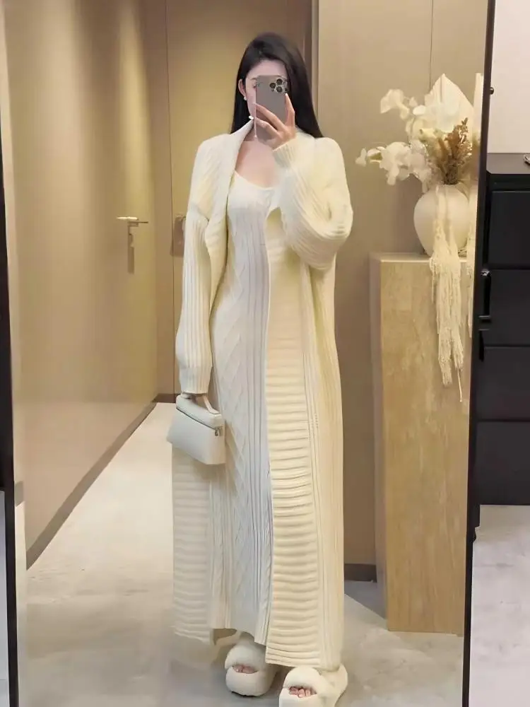 

Корейские женские однотонные длинные кардиганы, свитер, пальто и трикотажное платье-комбинация с v-образным вырезом, новинка 2024, осенне-зимние повседневные комплекты из двух предметов