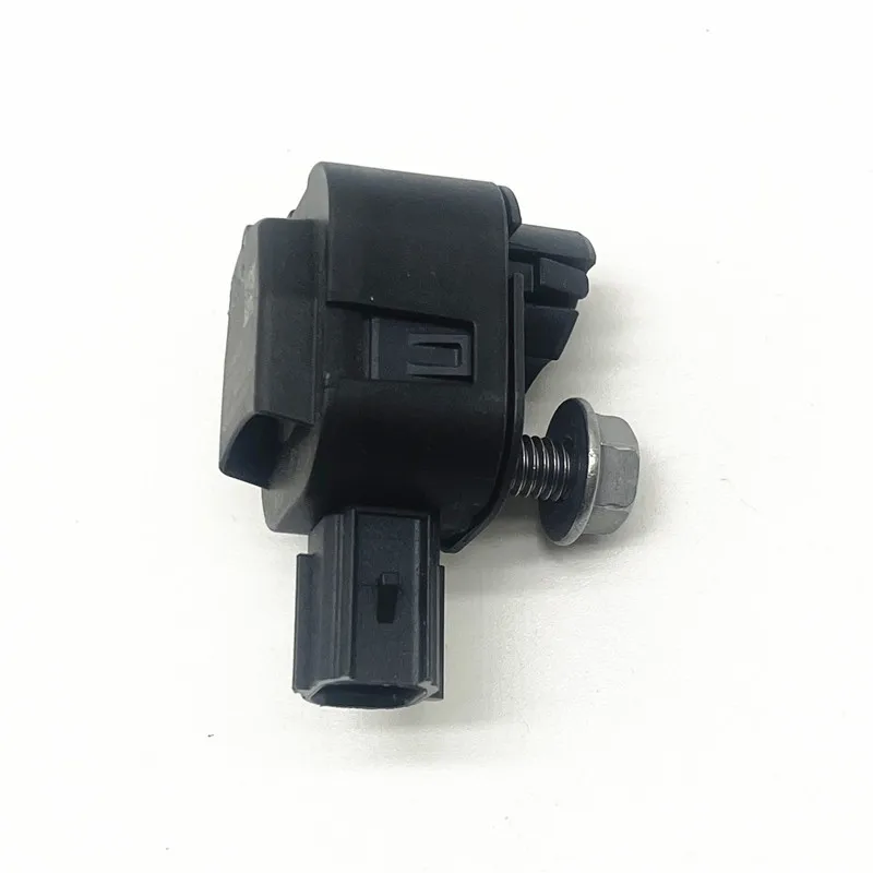 캐딜락 EG8:XT4 SN1:XT5 SN2:XT6용 측면 충격 센서 13544409