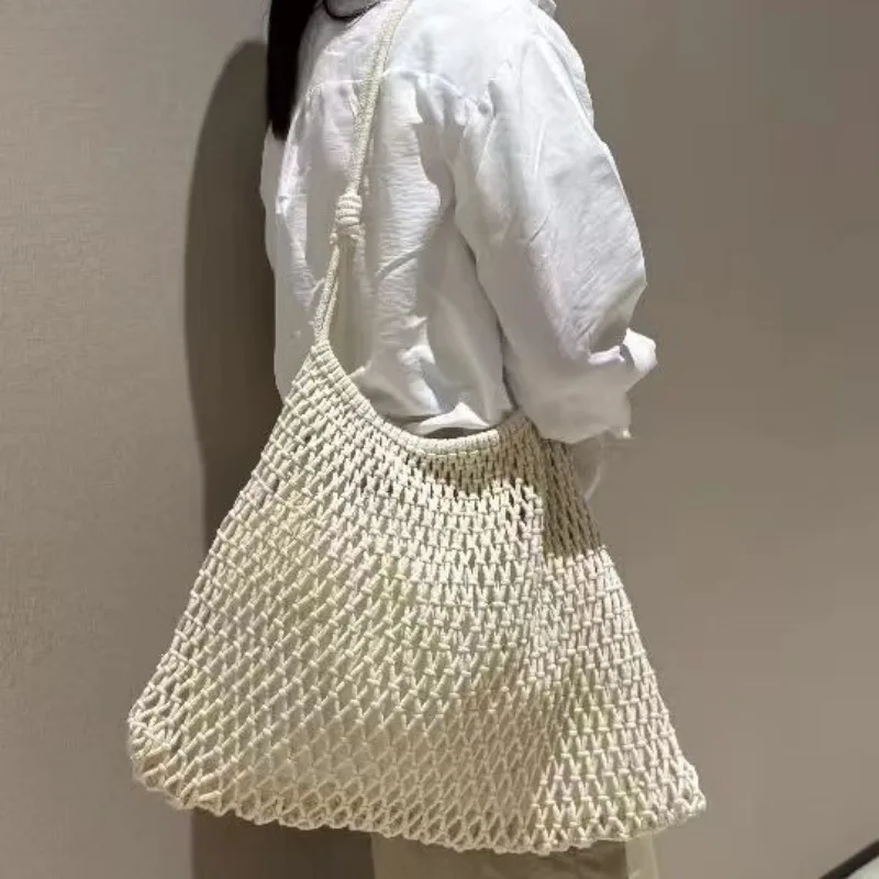 

1pcs Hollow Woven Korean Cotton Net Bag Large Capacity Tote Shoulder Bag Vacation Beach Travel Bag