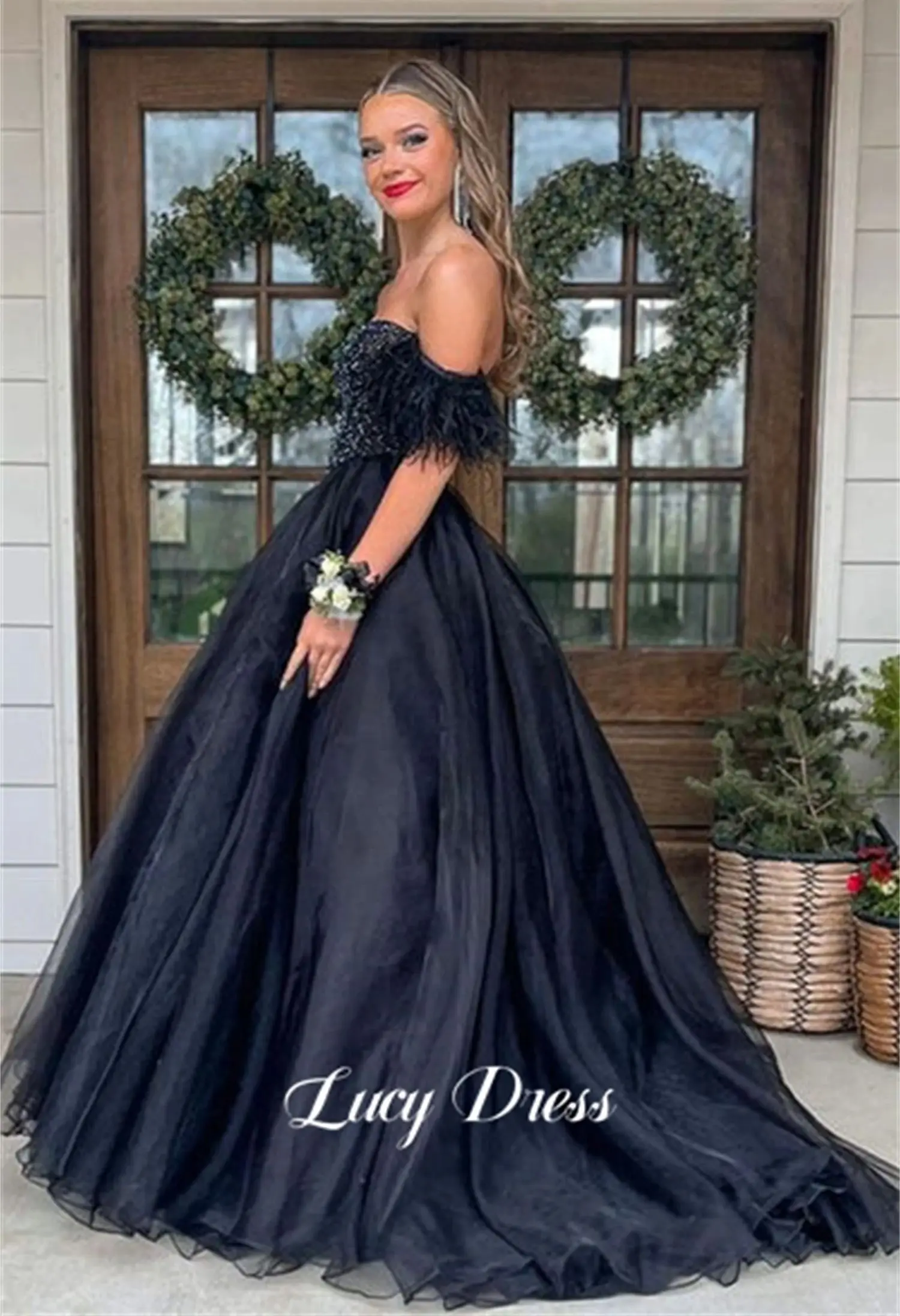 Lucy Abendkleid Perle Stickerei Abschluss ball Linie eine Feder Dekoration elegante Party kleider 2024 für Hochzeit Robe de Soiree Femmes