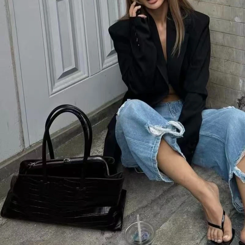 

2026 New Trend Large-Capacity Underarm Tote Bags for Women High Quality Crocodile Pattern Genuine Leather Luxury Handbags Tote