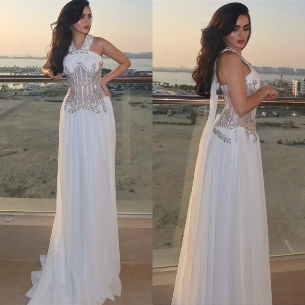 

Customized Luxury Chiffon Evening Dress Exquisite Sweep Train Halter Prom Dresses Modern Sleeveless Special Occasion Gowns