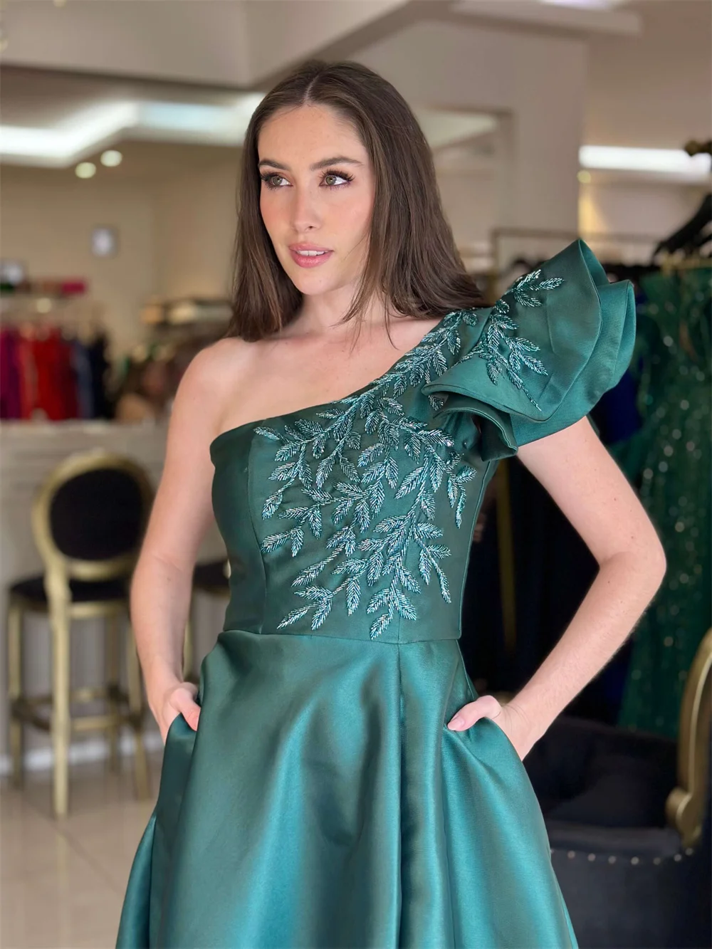 Cathy personalizado verde um ombro apliques a linha vestido de baile lado split plissado vestidos de noiva até o chão vestido de noite