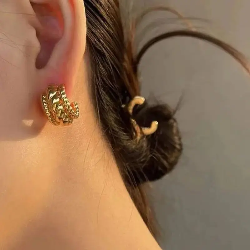 

Серьги Модные индивидуальные характерные женские серьги