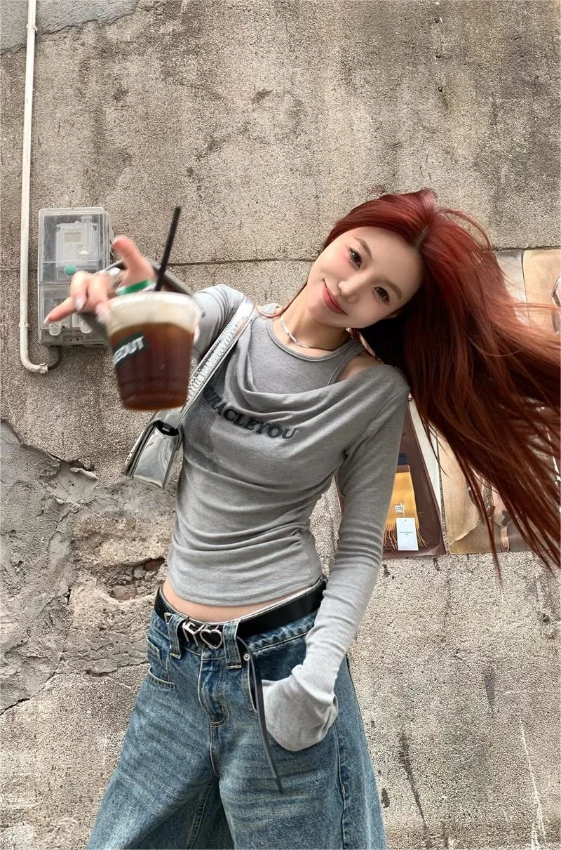 

Arazooyi Vintage T Shirt Women Long Sleeve Skinny Fake Two Pieces Tops Streetwear Y2k Fairycore Tops Korean Style 2000s Tee Top