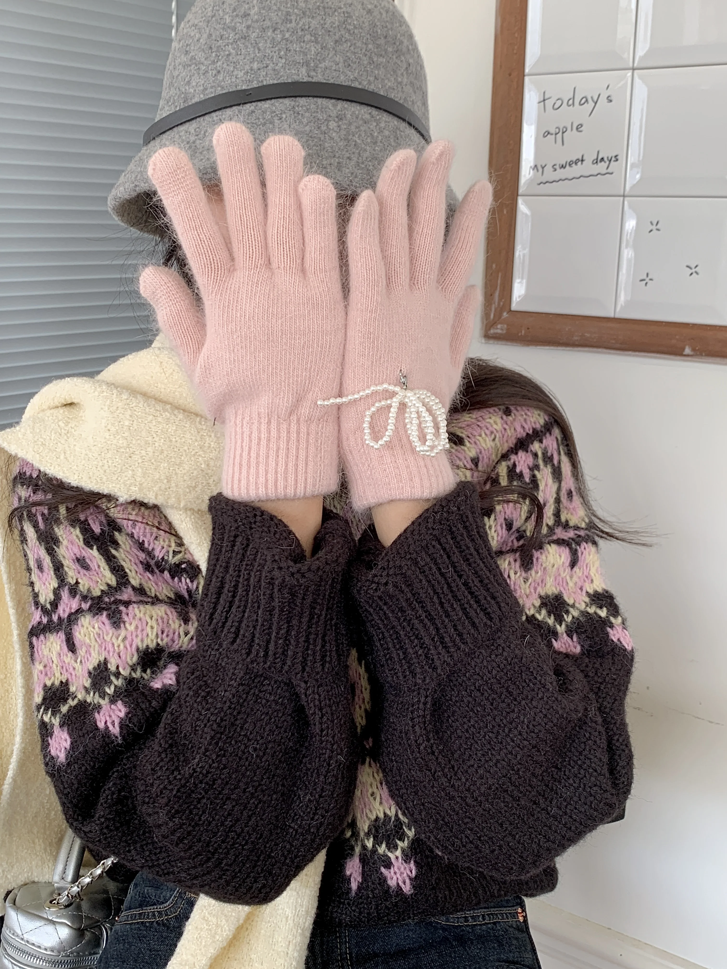 Knitted Bow Gloves with Rabbit Fur for Female Students Cute Autumn and Winter Riding Warm Exposed Finger Touch Screen