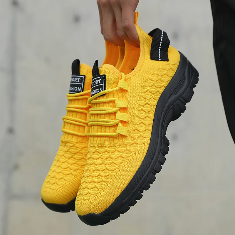 New Men's Sports Shoes Unique Grid Trend Design Breathable Comfortable Running Shoes Summer Track Field Basketball Sports Shoes