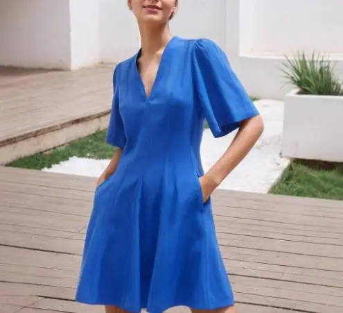 

2026 Summer New French Style Fashionable Style Solid Color Simple V-Neck Waist Slimming Short Sleeved A-Line Women's Dress