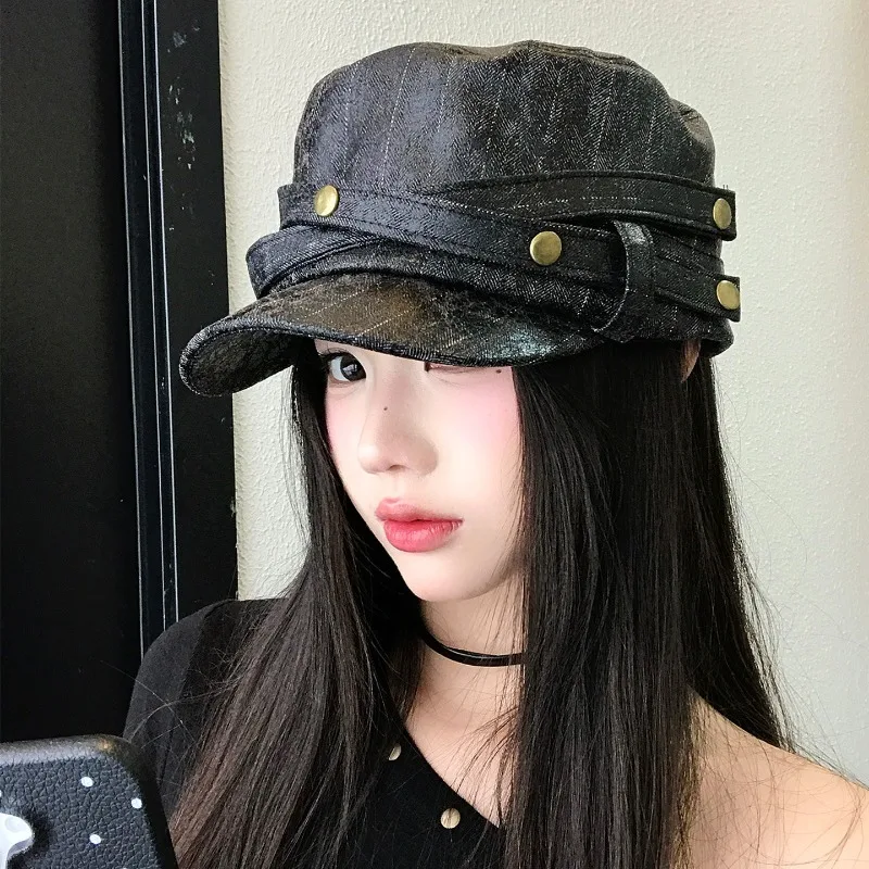 Koreanischer Retro-Stil Gestreifter Schwarzer Flacher Reiterhut für Damen, Neuer Herbst-Temperament-Vielseitiger Baskenmützen-Stil mit Weicher Krempe, Newsboy-Kappe – Detail 1