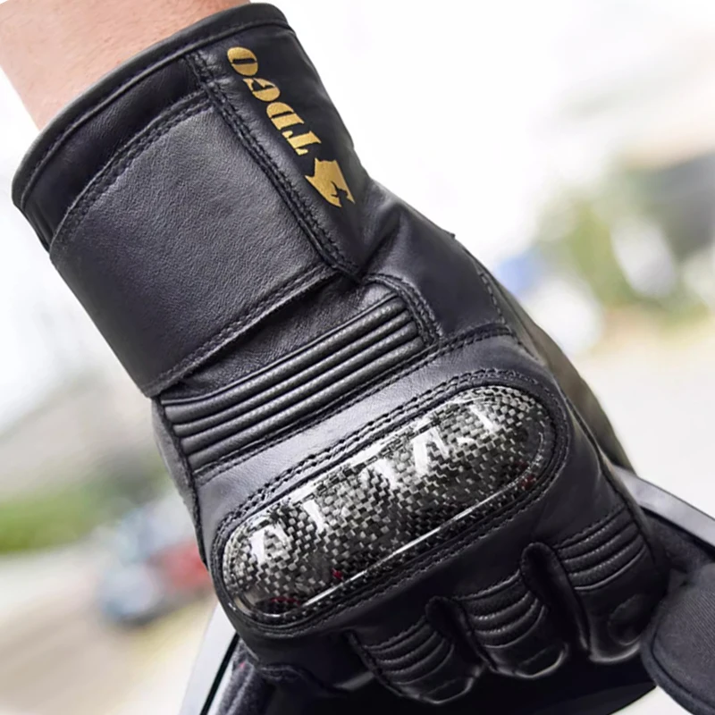 Winter Motorcycle Gloves Genuine Leather Warm Inner Waterproof Gloves Touch Screen Carbon Fiber Protection Riding Equipment