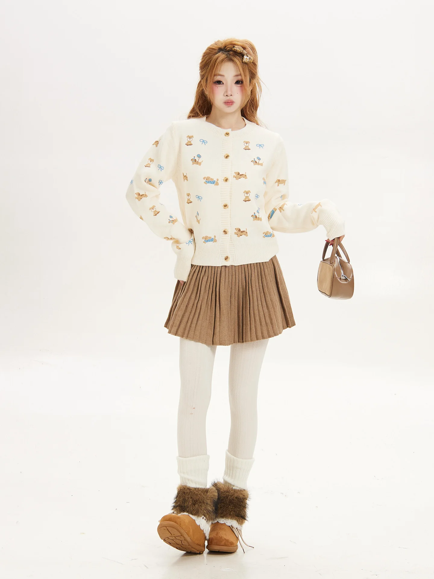 Sweet Dog Print Knitted Sweater Short Cute Style Women's Fashion Autumn 2026 Ant Theme Creamy Color Soft Acrylic Polyester Blend