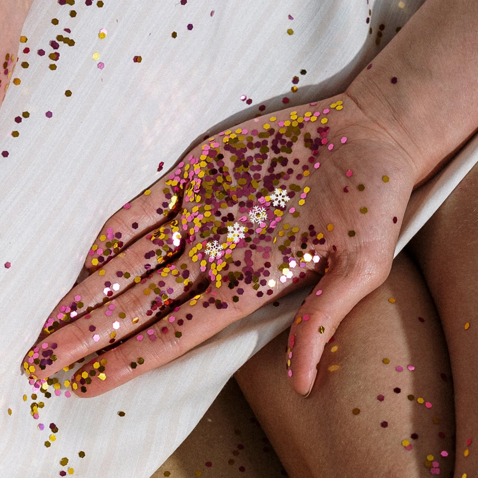 6 صناديق صغيرة ندفة الثلج مسمار السحر الأبيض بريق الترتر Diy بها بنفسك مانيكير الحرفية ديكور الثلج الصغيرة زين مانيكير العرض #1