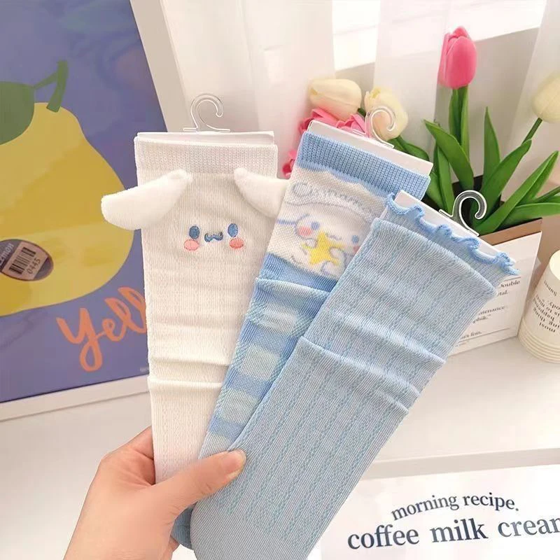 Calcetines de tubo medio de Anime Sanrio Kawaii para niñas, Cinnamoroll, perro lindo, estudiante, verano, fino, cómodo, absorbente de sudor, 1 par