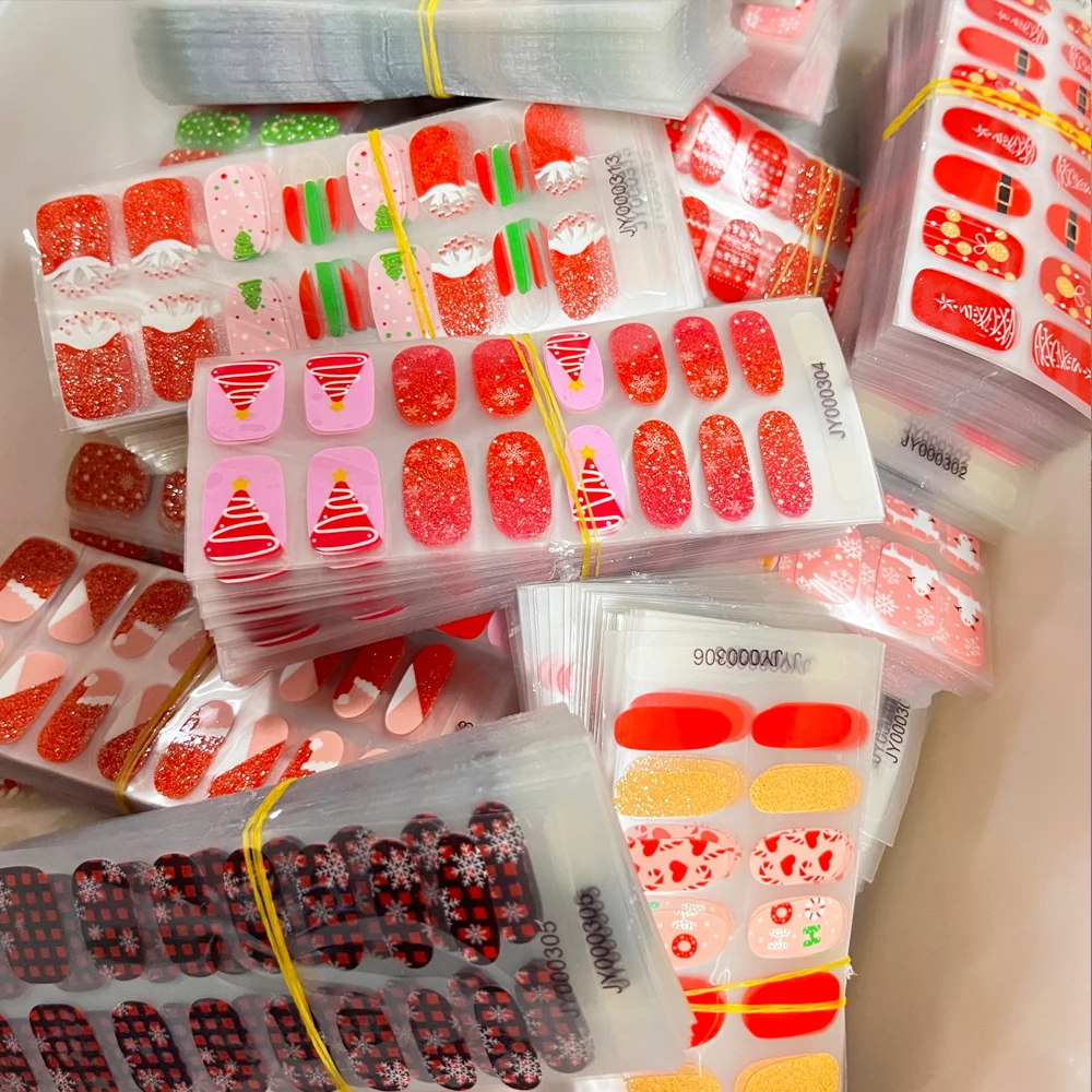 16tips/sheets 3D Free-Baking Christmas Gel Nail Stickers Cute Red Cartoon Snowflake/Heart/Christmas Hat Design Xmas Nail Decals