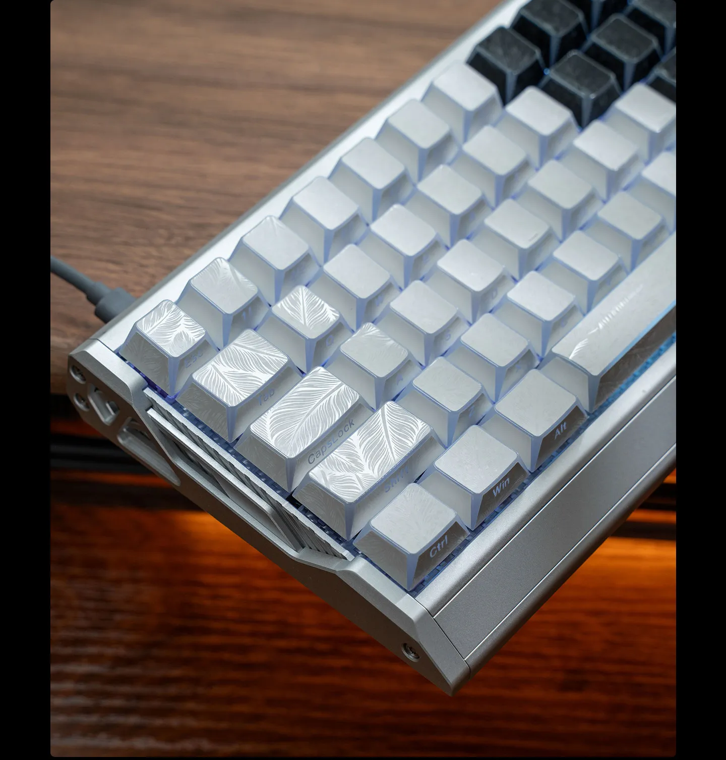 Cloud Feather Pattern PBT  Shot Keycaps Original Height Custom Fit Magnetic Axis Mechanical Keyboard Free Brush & Key Puller