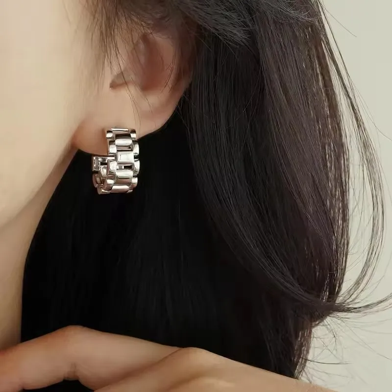 New Dainty Watch Chain Earrings for Women Silver Color/Gold Color Fashionable Female Earrings Simple Stylish Jewelry Dropship