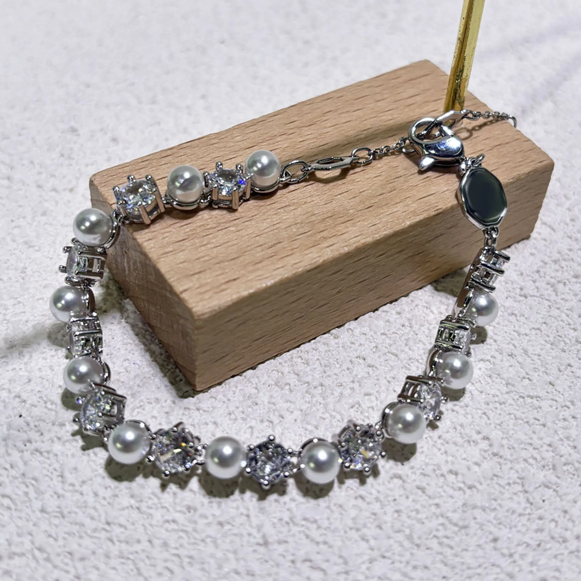 Heart Necklace 2026 Women's High Jewelry Set Luxury Pearl Necklace Earrings Ring Bracelet Suitable for Wedding Gifts view 5
