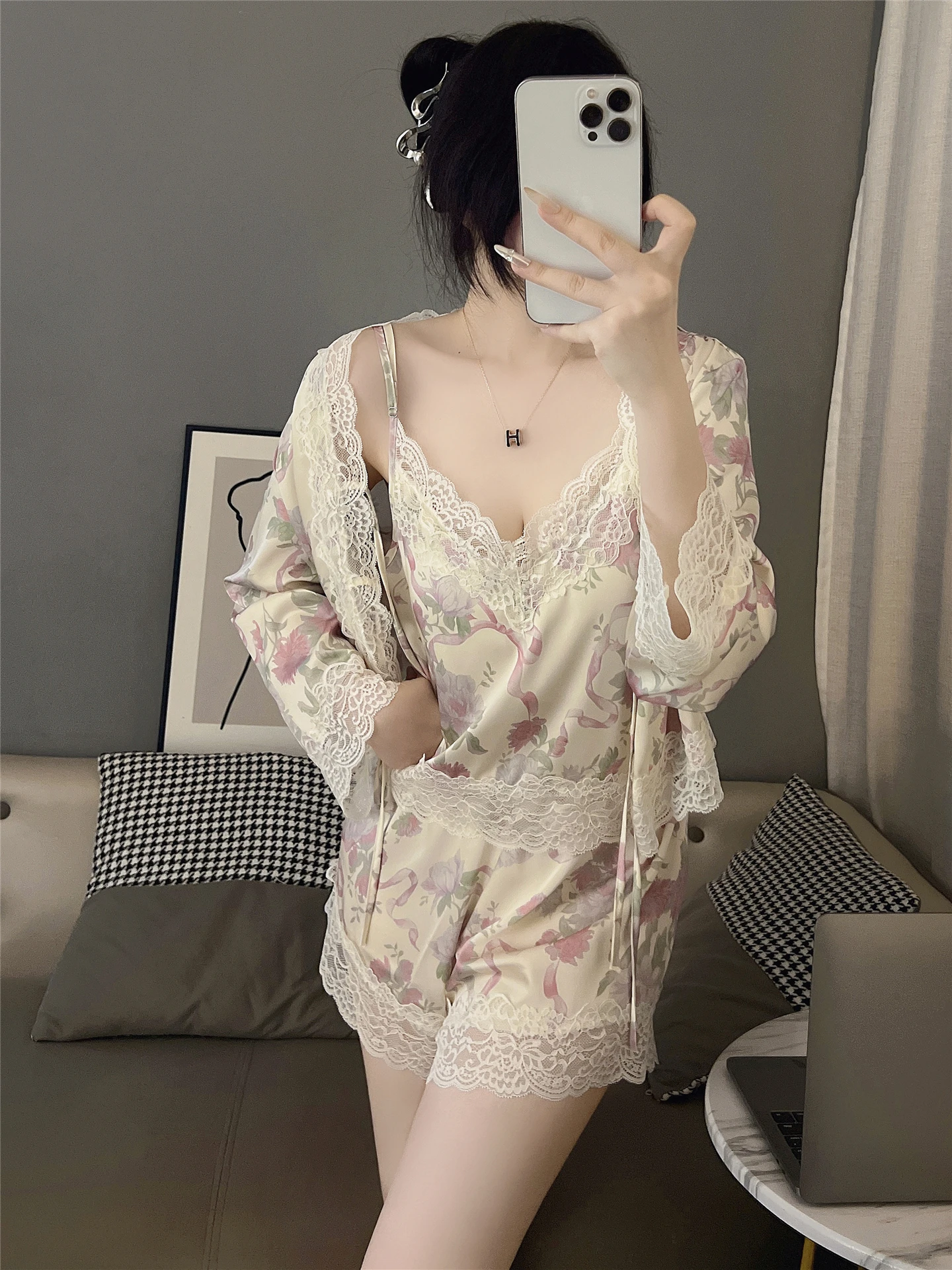 sexy-lace-nightgown-women's-strap-short-pants-thin-long-sleeve-floral-home-clothes-three-piece-set-with-chest-pad-breathable