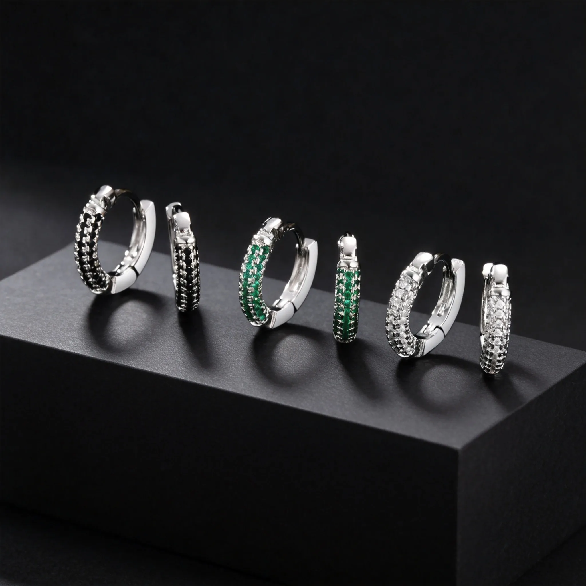 Stylish Inlaid Cubic Zirconia Hoop Earrings for Men, Fashion Silver Color CZ Huggies Earrings, Simple Punk Party Jewelry Gift