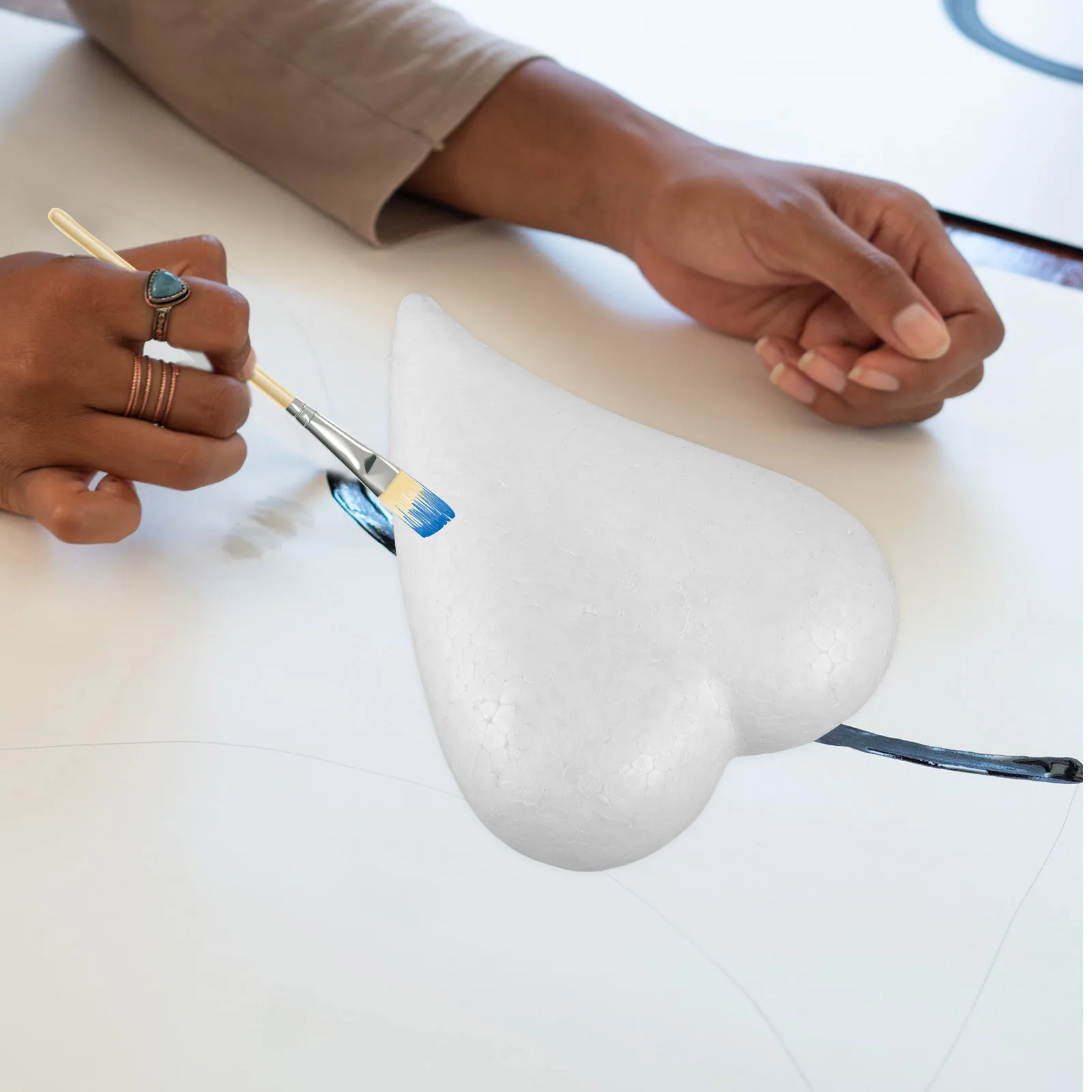 

4Pcs Heart-Shaped Foam Ball DIY Craft Kit for Wedding Party Decoration Unpainted Foam Hearts Handmade Art Project