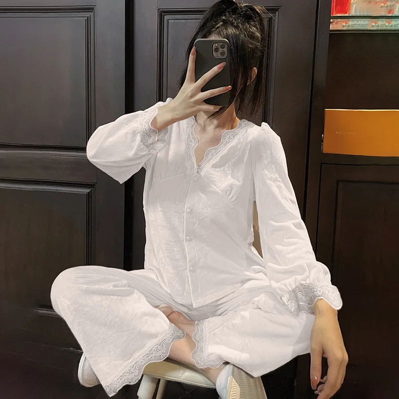 French retro court style golden velvet pajamas women autumn winter long-sleeved suit new homewear suit skin-friendly comfortable