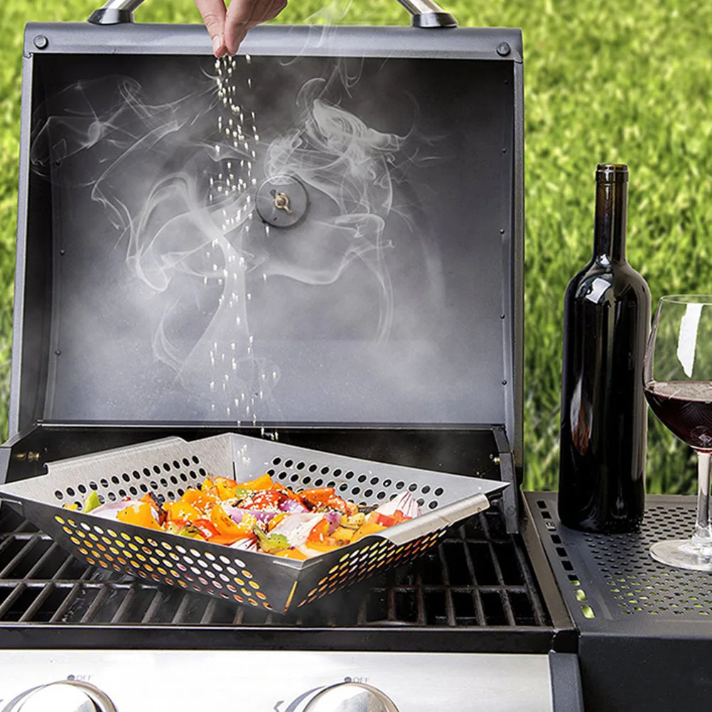 

Stainless Steel BBQ Grill Pan Heat-resistant Large Capacity Non-Stick Drain Oil Hole Roasting Plate Meat Silver