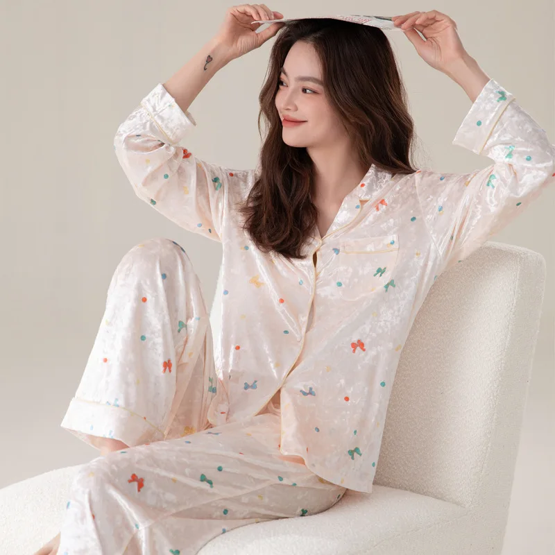 Velvet sleepwear women's autumn and winter long sleeved long pants two-piece set sweet butterfly soft and comfortable warm