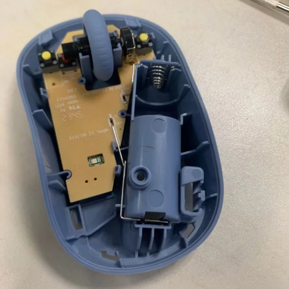 عجلة ماوس لوجيتك M221 ، ملحقات بديلة