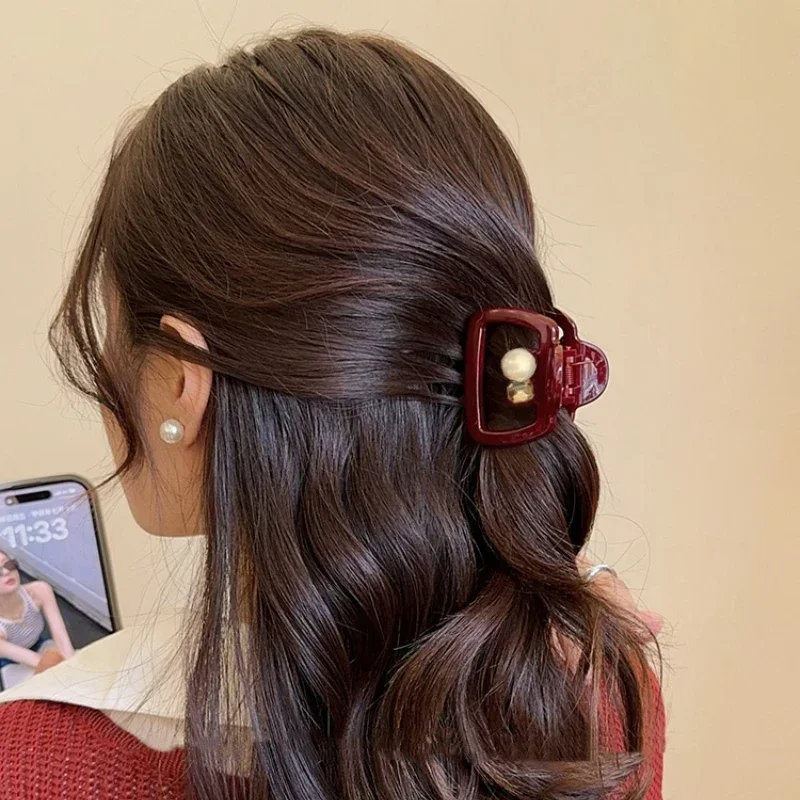 Pinza para el pelo para mujer, elegante perla de cristal, tamaño mediano, gruesa y delgada, accesorios, estrella coreana, abrazadera de captura roja y negra, sombreros para niña