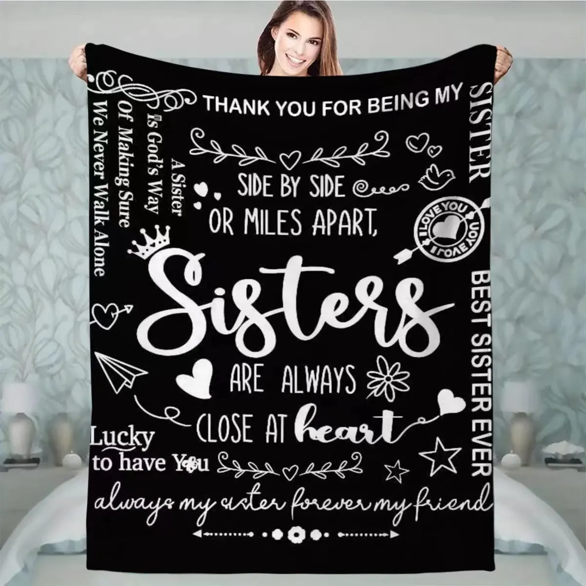 

Customized sisters blankets as gifts for friends Digital printed characters Small blankets Air conditioning blankets