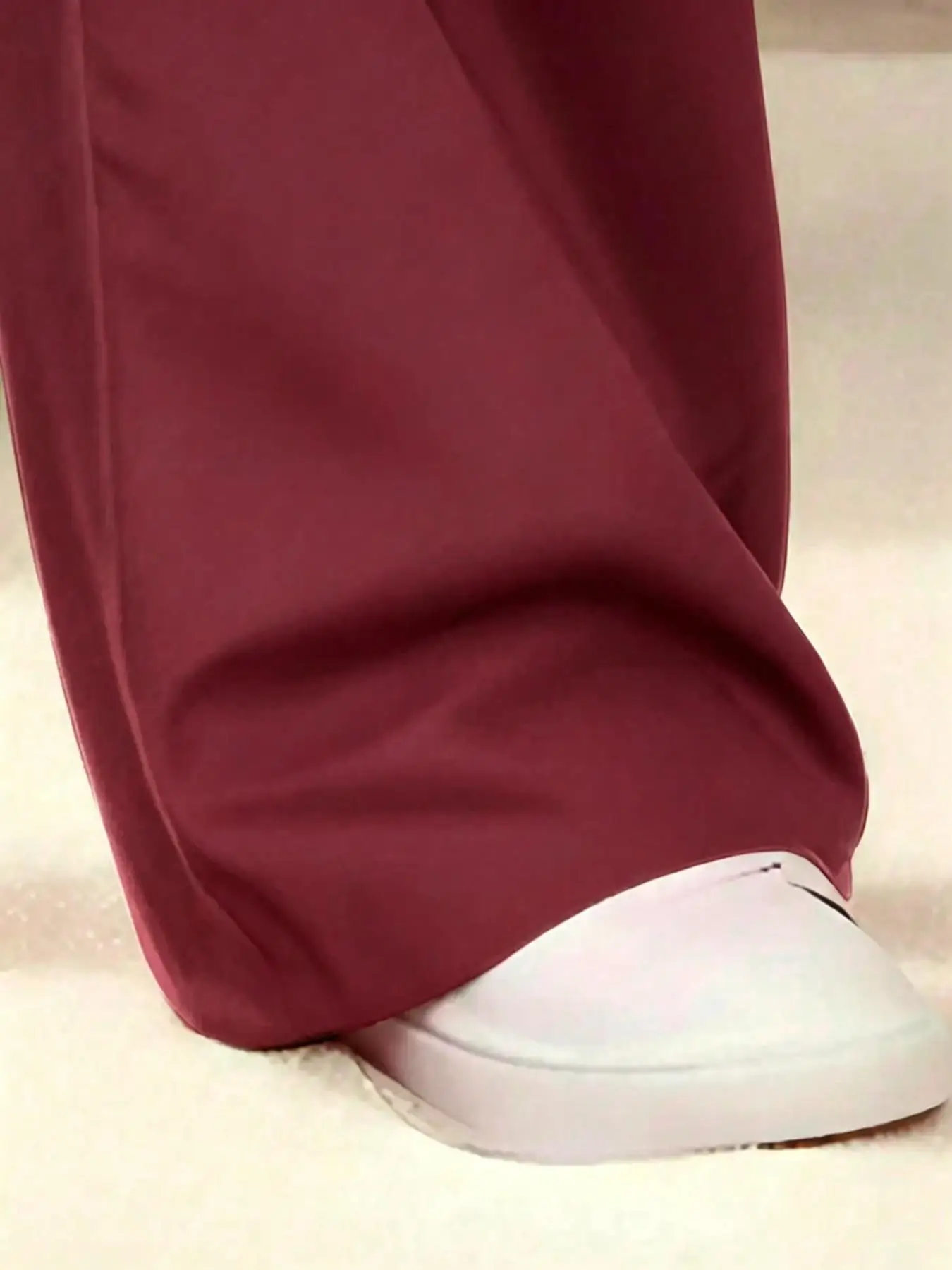 Mädchen-Jumpsuit mit Schößchen und weitem Bein, lässiger Jumpsuit mit quadratischem Ausschnitt, schmale Passform, All-in-One-Design, bequem für den Alltag, für Wochenendausflüge – Detail 8