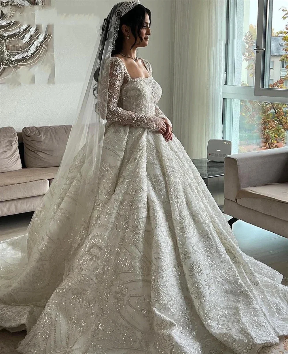 Langarm Spitze Applikationen Hochzeit Kleid Luxus Perlen Ballkleider Brautkleider Für Frauen Dubai Angepasst Plus Größe Vestido