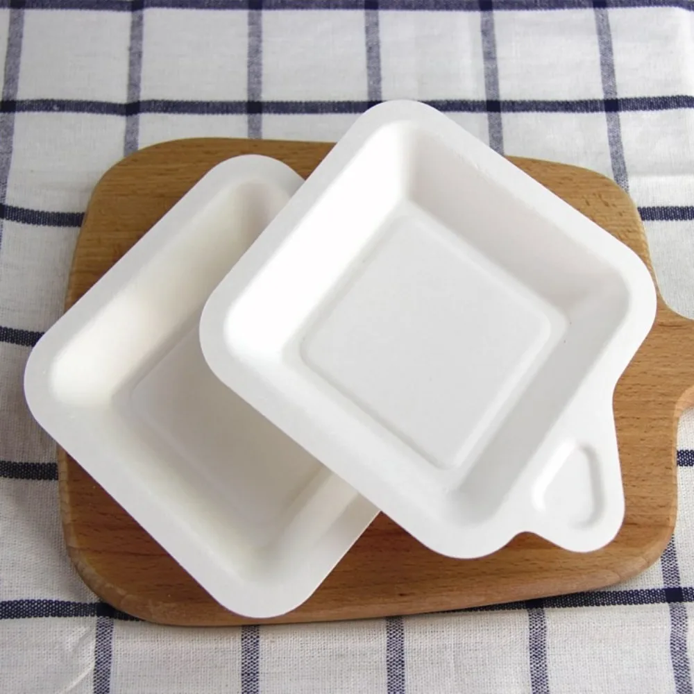 Assiette en papier jetable en matériau biodégradable, assiette carrée épaisse écologique, assiette à gâteau légère et antidérapante, 100 pièces