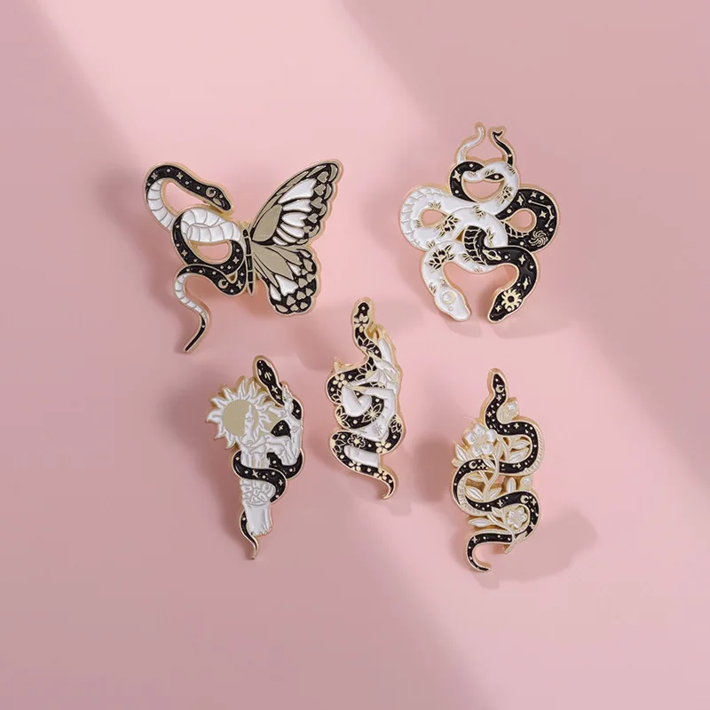 Creative Trendy Cartoon Flowers Snake Oil Drop Lapel Brooch Badge Pin Denim Bag Gift Men Women Fashion Jewelry Accessories