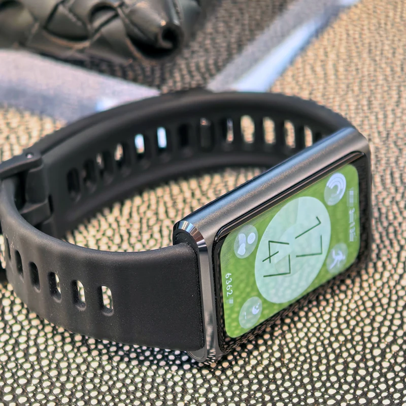 Reloj Inteligente HUAWEI Band 11 Pro con Pantalla Táctil AMOLED de 1.62 Pulgadas, 5ATM, Bluetooth 6.0, Recordatorio de Mensajes, Frecuencia Cardíaca y SPO₂, Compatible con Android e IOS 5
