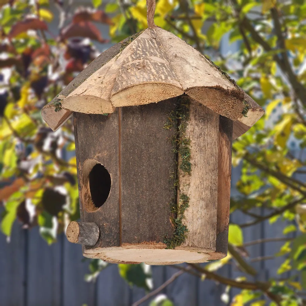 Wooden Birdhouse Resting Place for Birds Decor Mini Handcrafted Hummingbird House for Home