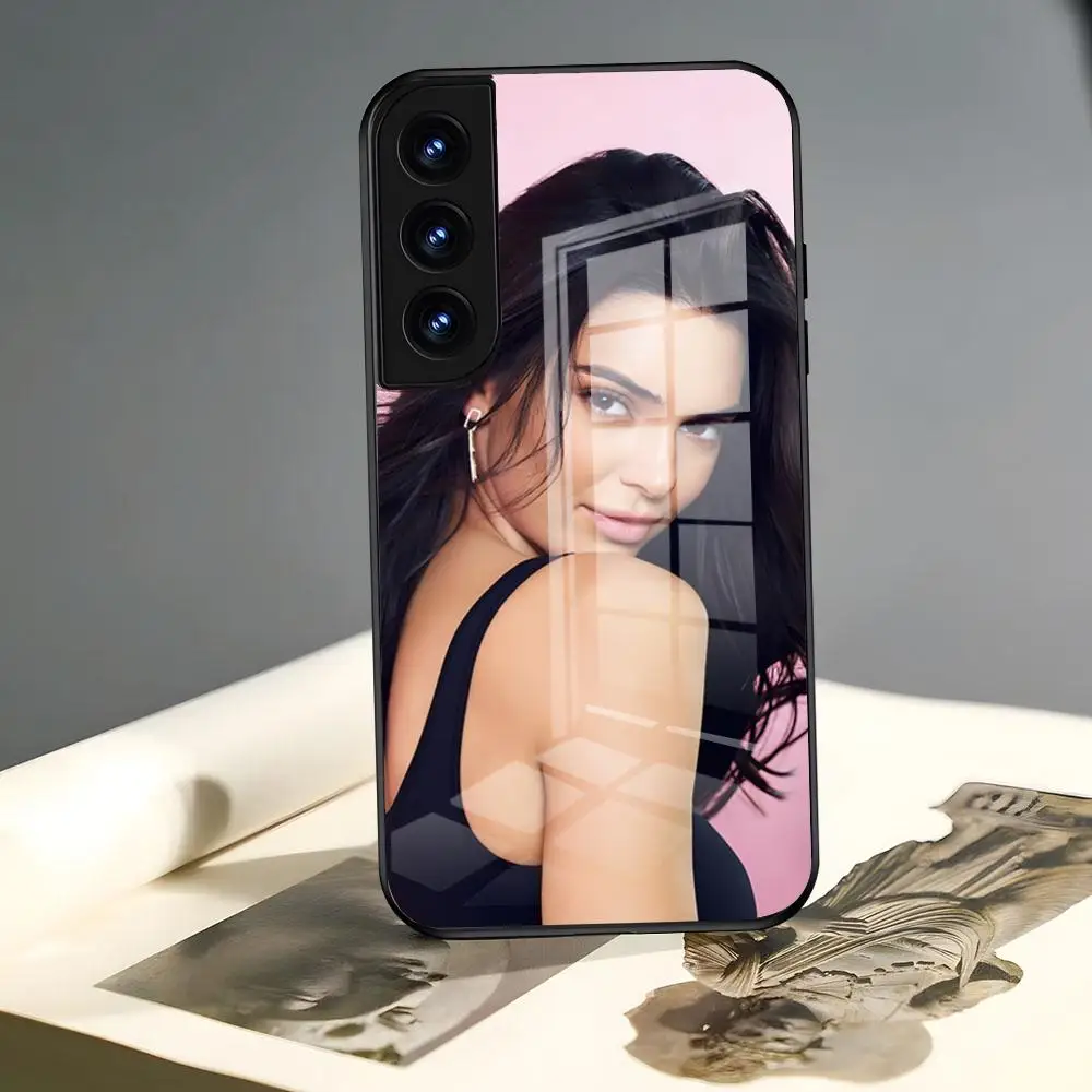 Model Gril Kendall Jenner Phone Case For Xiaomi 13 12 Pro 14 11 10 13 Lite 10T-10T Pro 12X 11i-POCO F3 Pro Note POCO M4 M3 X4