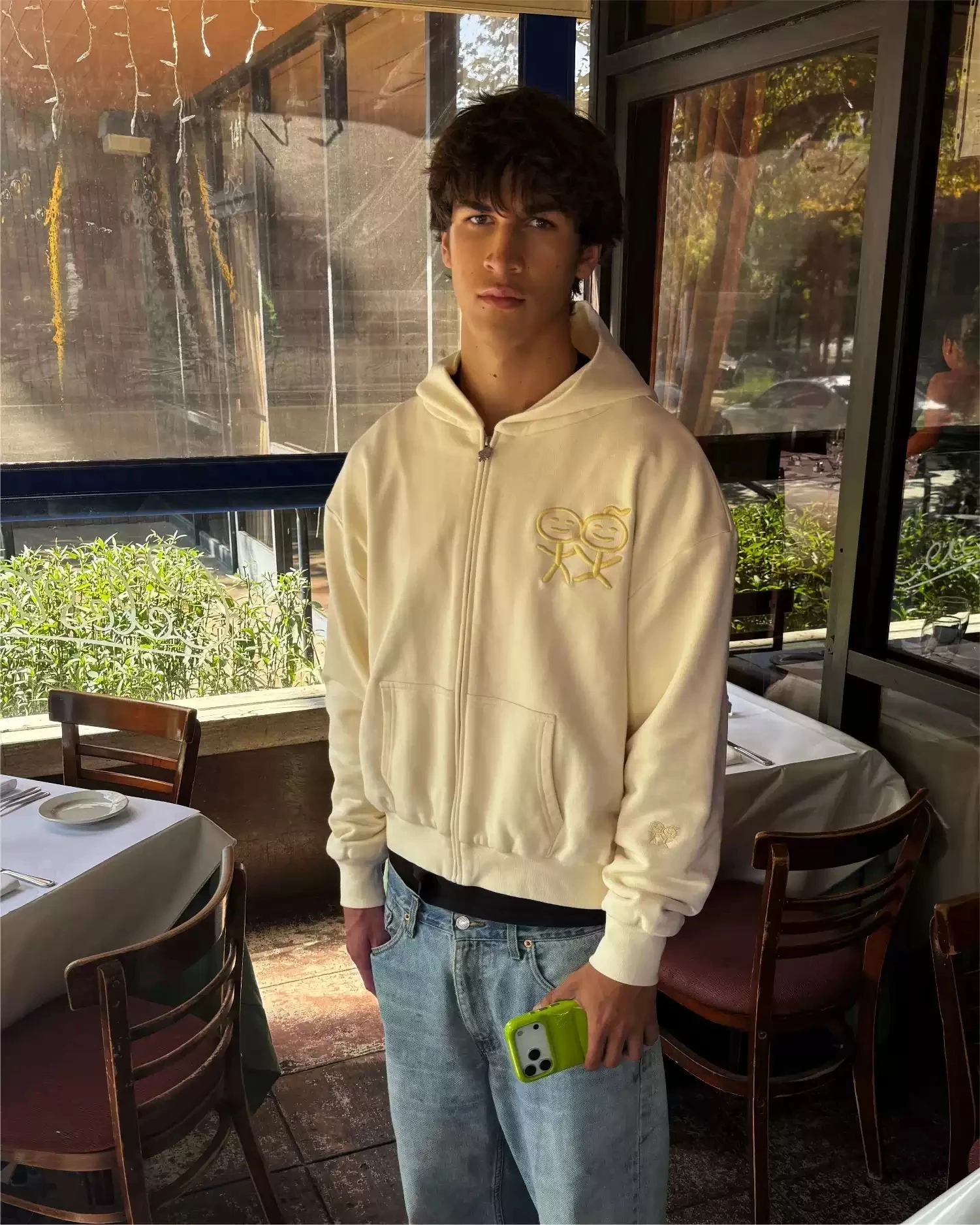 سترة من النوع الثقيل بغطاء للرأس باللون الأصفر الفاتح من Urban Stickman، ألوان متباينة مطرزة، بطانة سميكة، قميص صوف دافئ